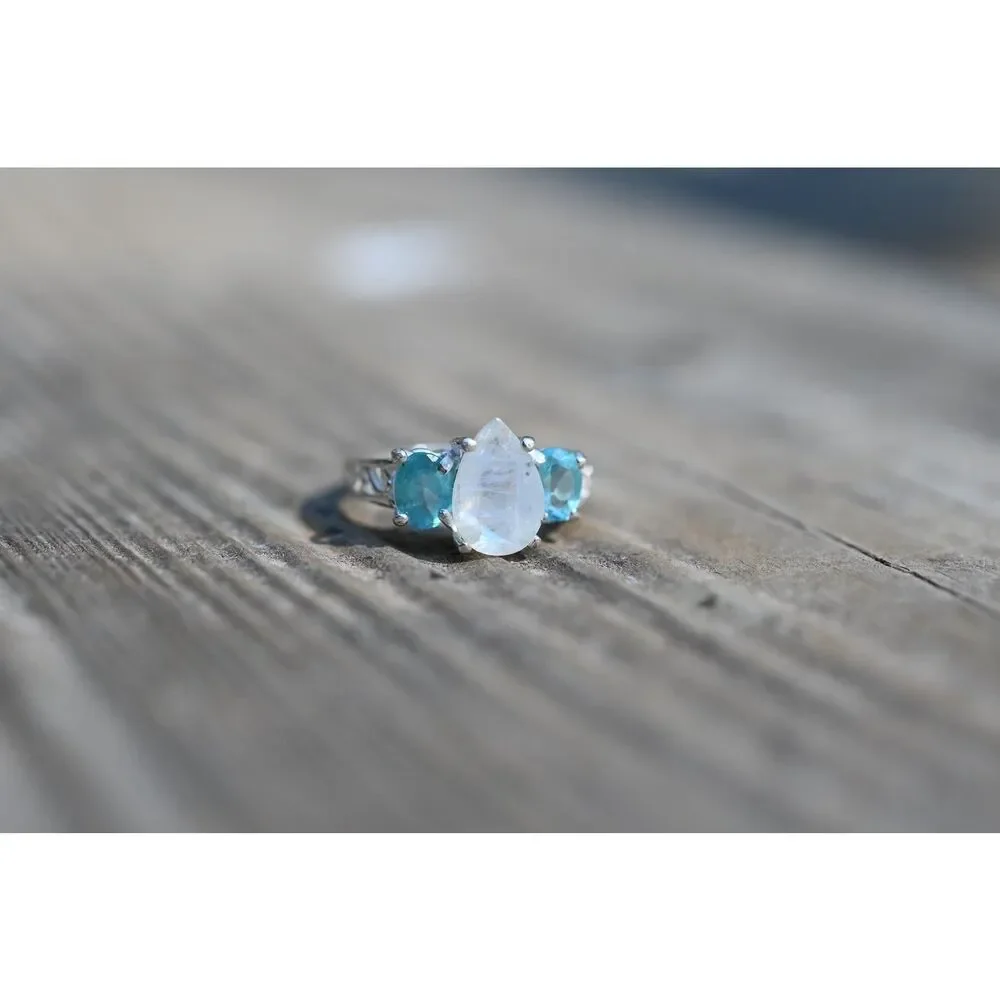 Moonstone and apatitie ring American made